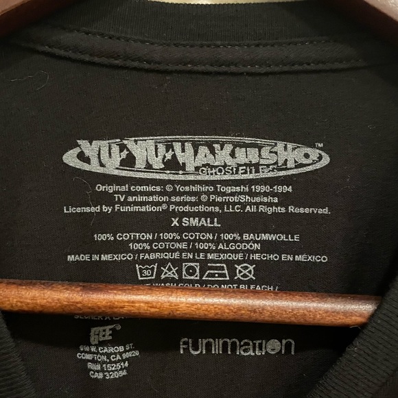 *Like New* Yu Yu Hakusho Graphic Tee - Picture 4 of 4